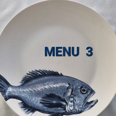 1 PLATO CADA 4 PERSONAS